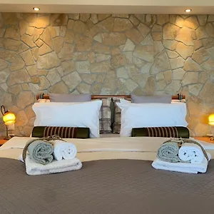 Doormat# Wait 'n Sea, Jacuzzi, Luxury Stone House Διαμέρισμα